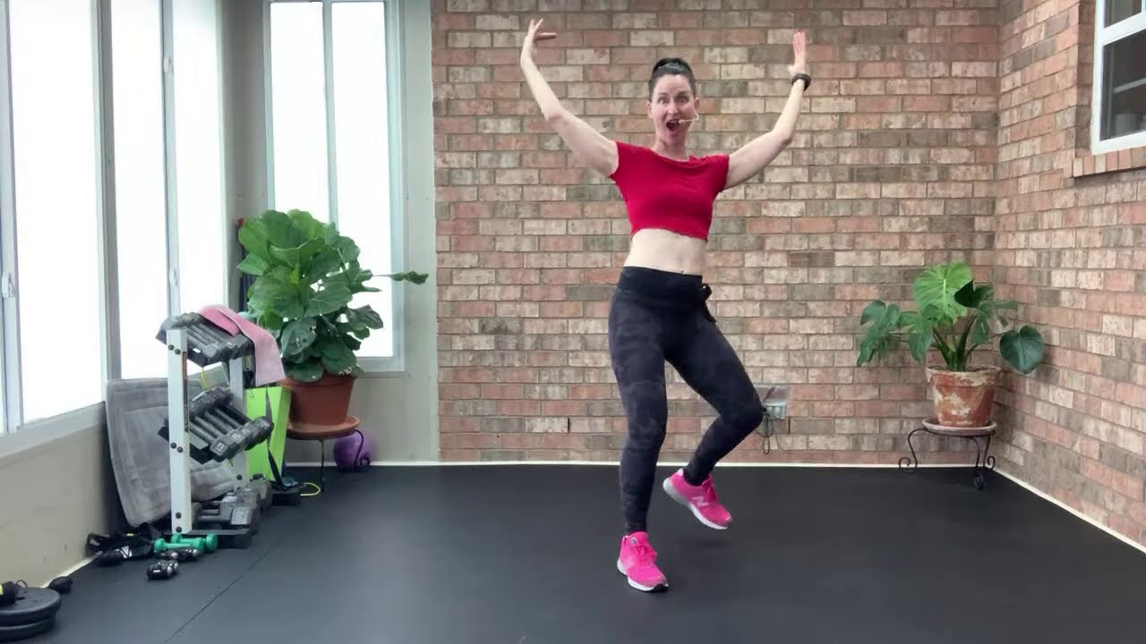 2.56 Miles Of Holiday Power Walking With Fun Music And Low Impact Cardio