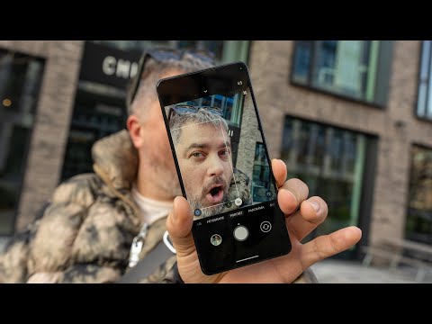 ASUS Zenfone 11