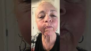 #oilpulling #oralhealth #guthealth #aryuvedic #clove #coconutoil