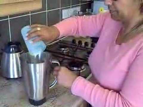 How to Make Lassi (Indian yoghurt drink)