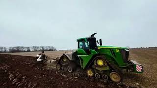 John Deere 9RX 13 Furrow Ploughing Drone