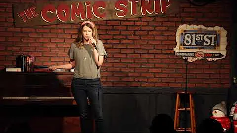 Sarah Schutz Stand Up set @ Comic Strip Live - 5/7...