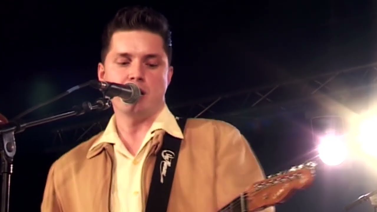 Phil Friendly and The Loners - Stood Up, Official Music Video (rockabilly / rock 'n roll /country)