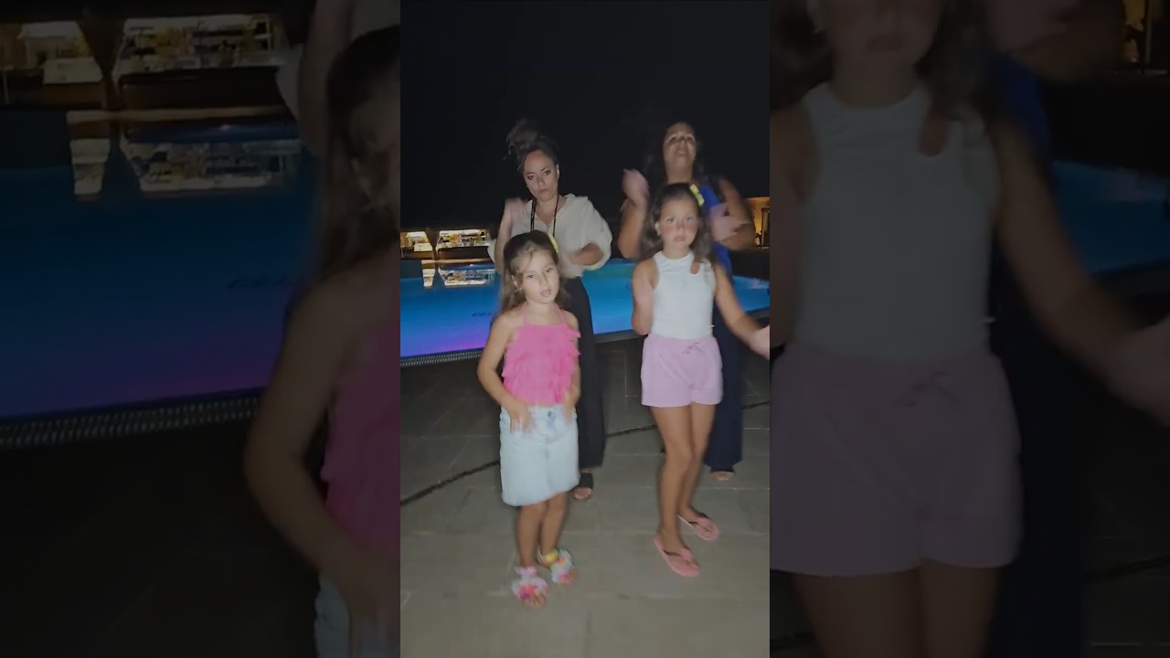 Martina missy, Mamma ty boom family Delia e Mamma giulia