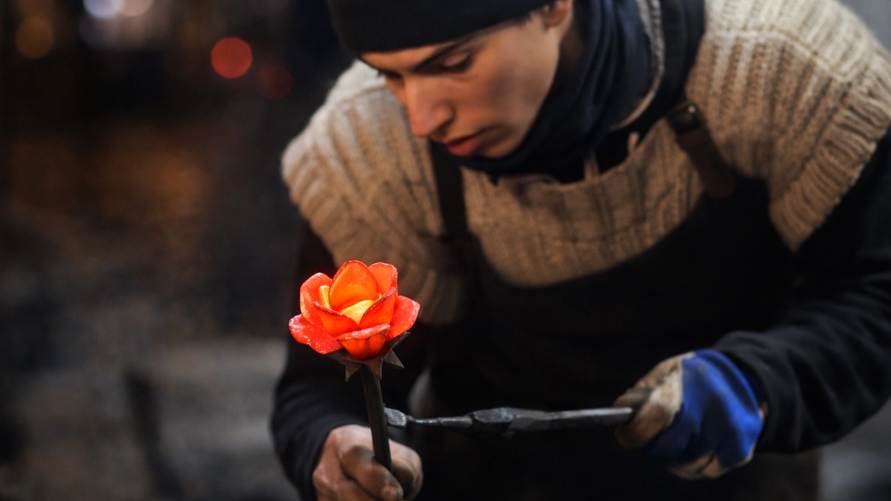 Forging a Steel Rose in Old Town Prague | Master Blacksmith at Work | 4K ASMR 4K HDR ASMR | No Music