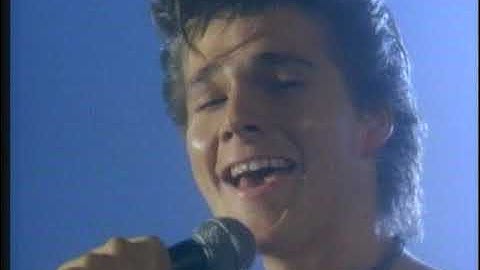 A-ha  - Take On Me (Official 1984 Music Video)