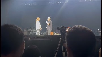 Hans Zimmer proposes to partner during O2 Arena live show (UK)