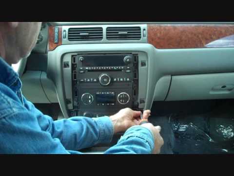 Chevrolet Avalanche Car Stereo Removal