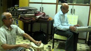 Marathi song chal mazya payat paya maze talat.... played by yashwant
and tabla shyam.