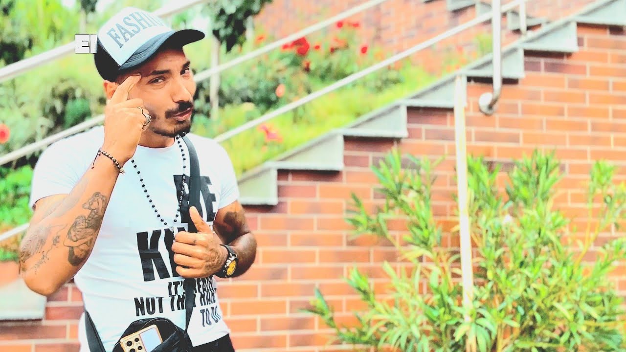 Kicsi Guca-Ha Még Egyszer Megcsókolnál(OFFICIAL VIDEO)(Saját)2025 ÚJ