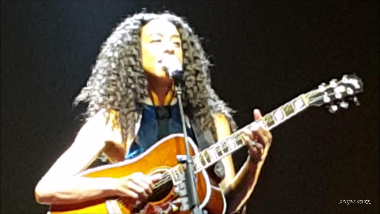 Corinne Bailey Rae "Like a Star" Live Corinne Bailey Rae "Like a Star" Live