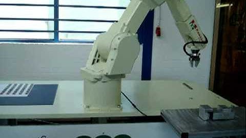 SOLD Occasion Kawasaki Robotloader with RFA-Vision