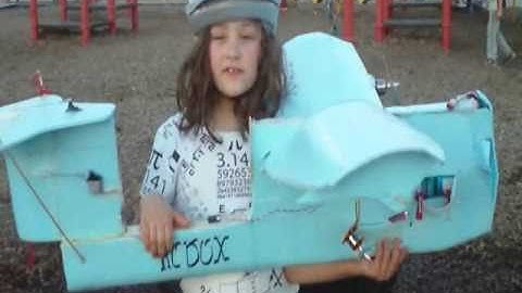 RCDOX 2011 SKYEYE third flight success RC plane