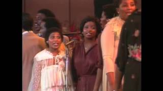 Edwin Hawkins feat. Love Center Choir - Worship The Lord chords