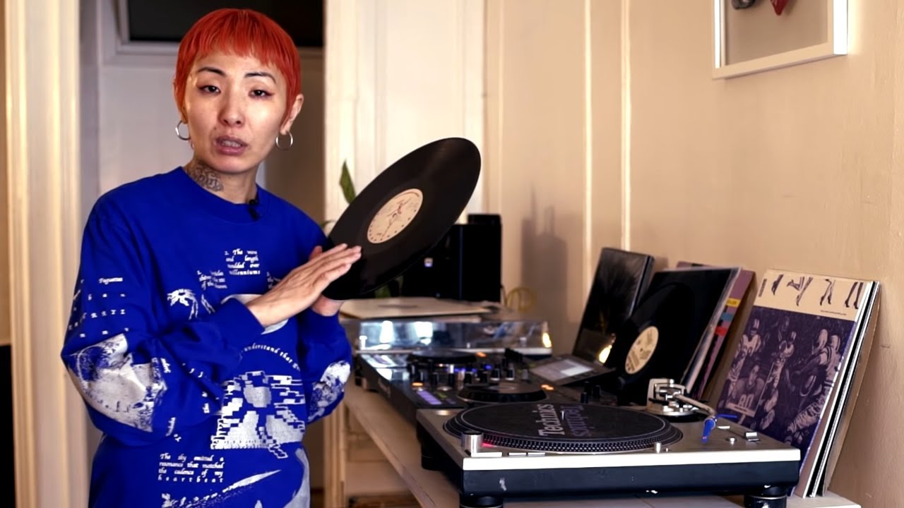Haruka Salt's five favourite B-Sides (Electronic Beats TV) - YouTube