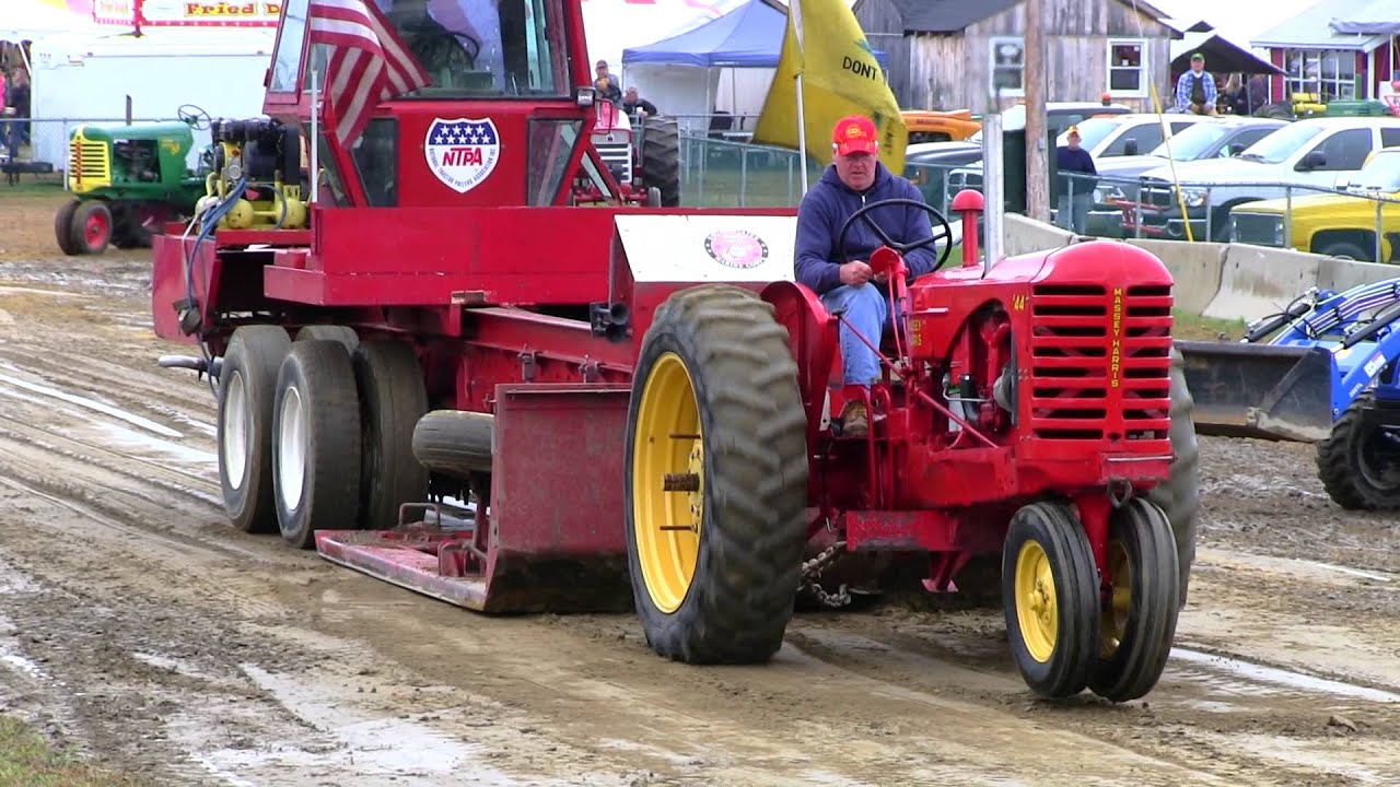 Massey Harris 44 Antique Tractor Pull Deerfield Fair NH 2012 Video