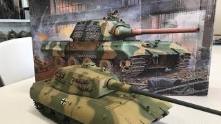 Building the 1/35 Trumpeter models E100 super heavy tank