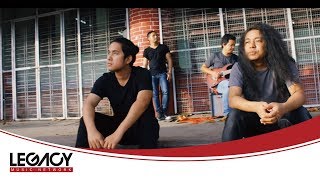 Video thumbnail of "SOA - A Sin Pyay Nay Lar"