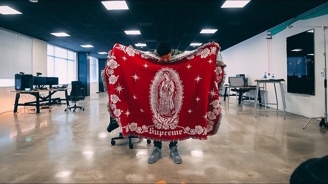 INCREDIBLE SUPREME BLANKET!! - YouTube