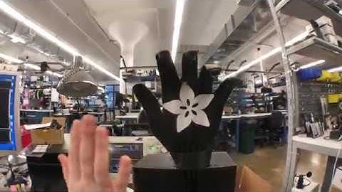 #MakeRobotFriend with #codewithmu @adafruit #adafruit