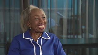83-year-old Chicago beauty director inspires students, helps them land scholarships