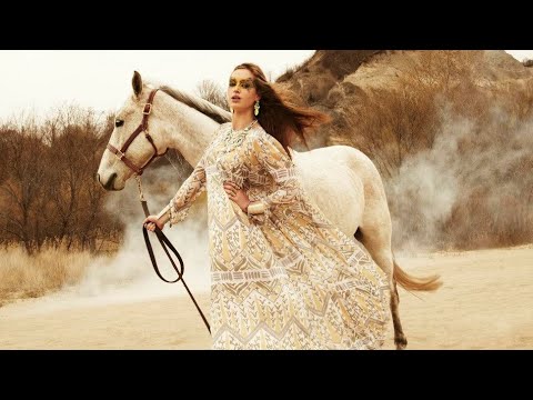 Britain & Ireland's Next Top Model (2012) S08E13. - YouTube