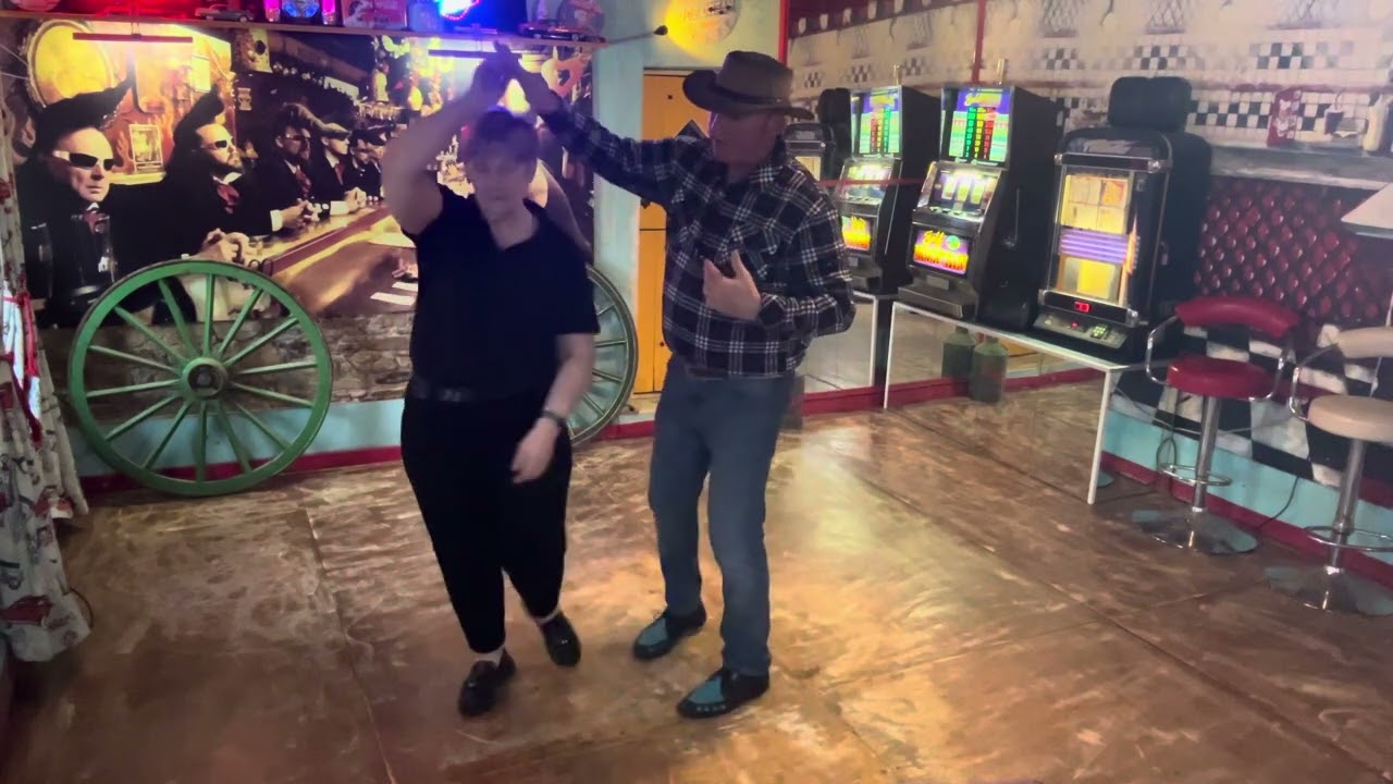 (13) Great Jive combination using 4 moves.