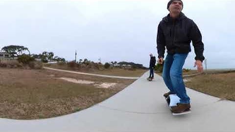 ONEWHEELING on Jekyll Island (beach 2) VR 360