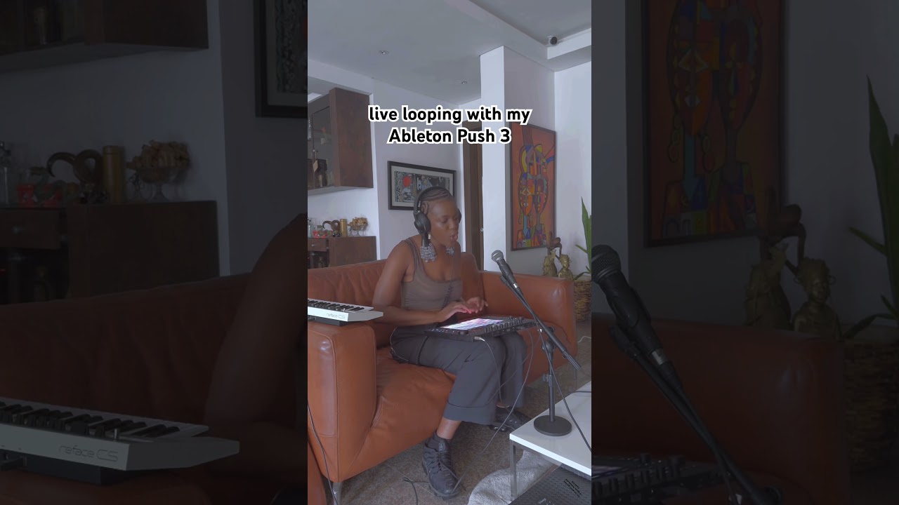 Live looping with my Ableton Push 3 