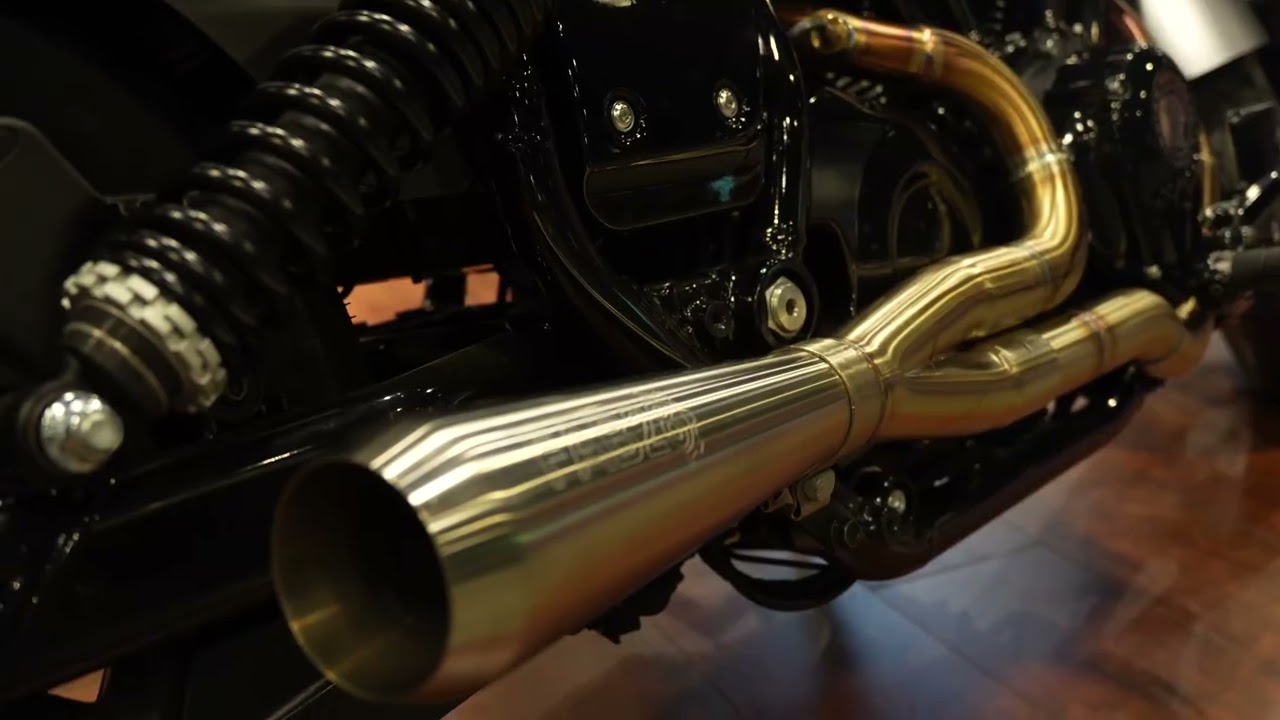 Indian Chief with Fab 28 Exhaust - YouTube