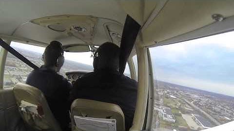 Flight Lesson with AIR Patch Cable - iPhone for Cockpit Audio