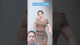 Goyangan Si Cantik Bikin Aduhay นธดาพร