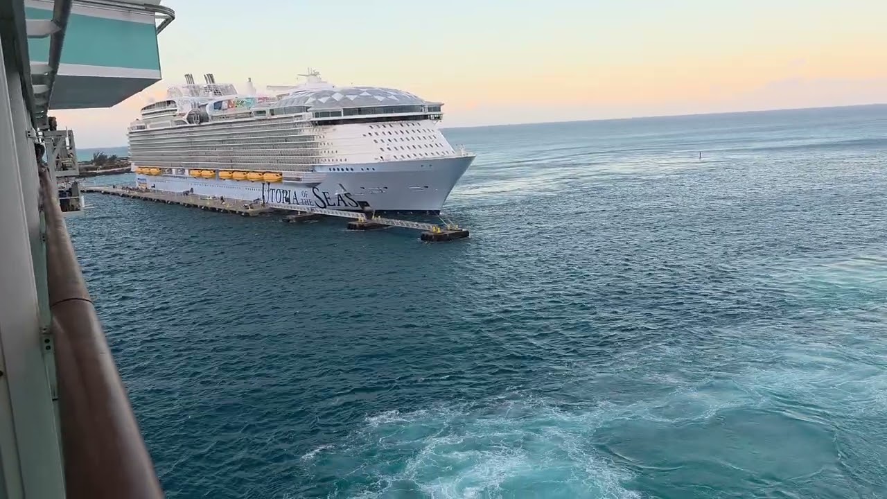 #royalcaribbean #cococay 