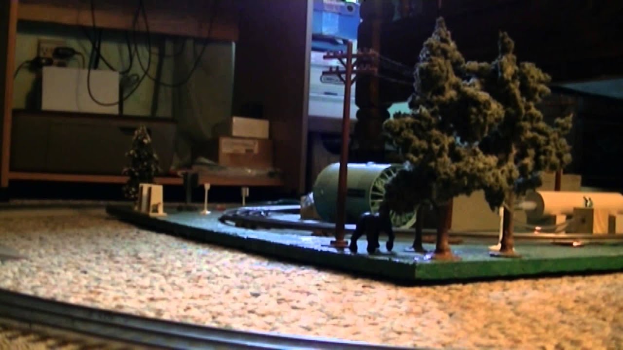 AtlasO Chessie System EMD SD35 Engine Pulling Coal Train. - YouTube