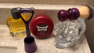 Limited Edition Leaf 2 Razor in Plum Purple, Proraso Red Soap & Aftershave & Wolf Whiskers Brush