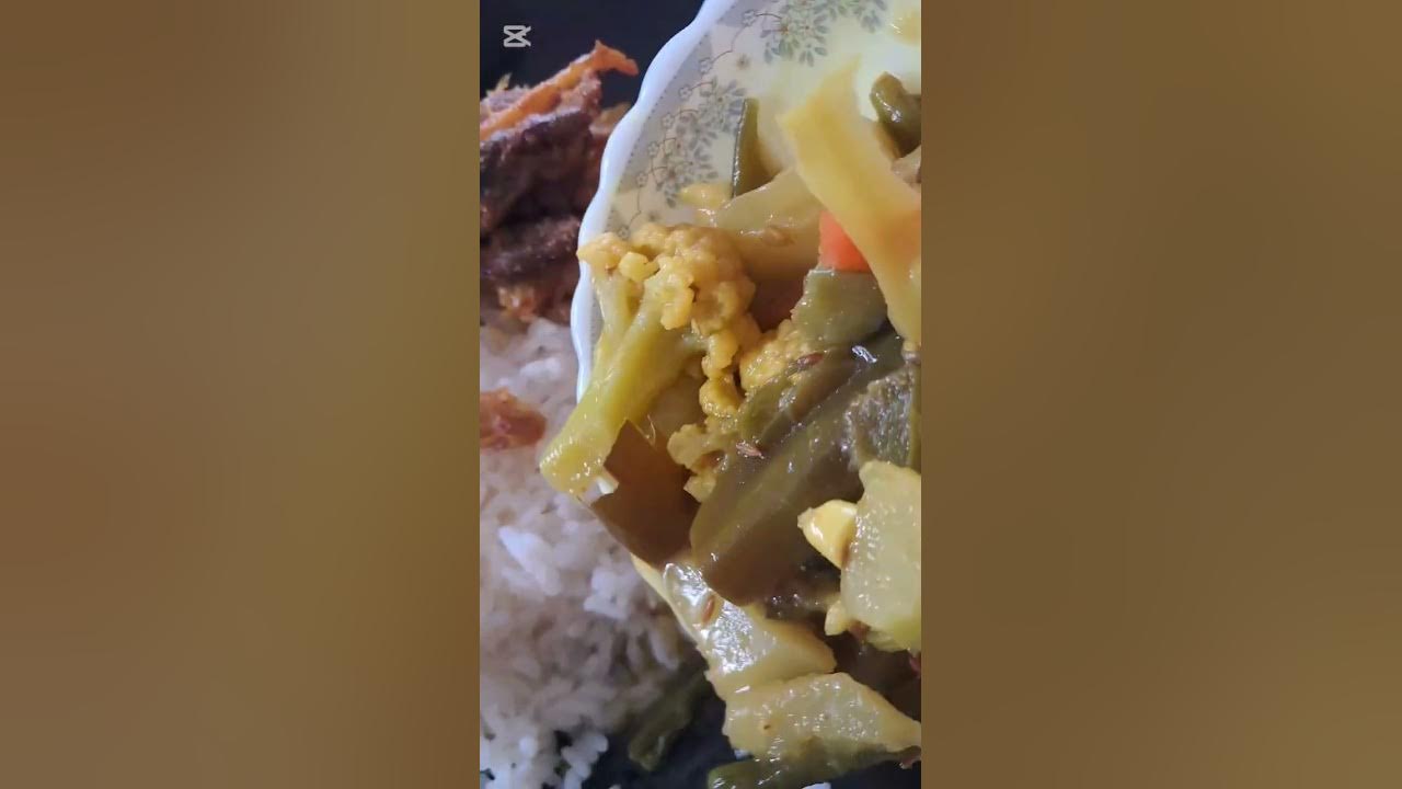 Porno togri yubka va bluzka