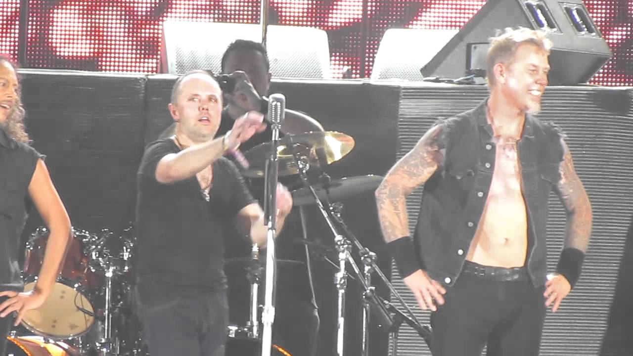 Metallica Live in Abu Dhabi - Concert ending: Parting notes - YouTube Motiv 