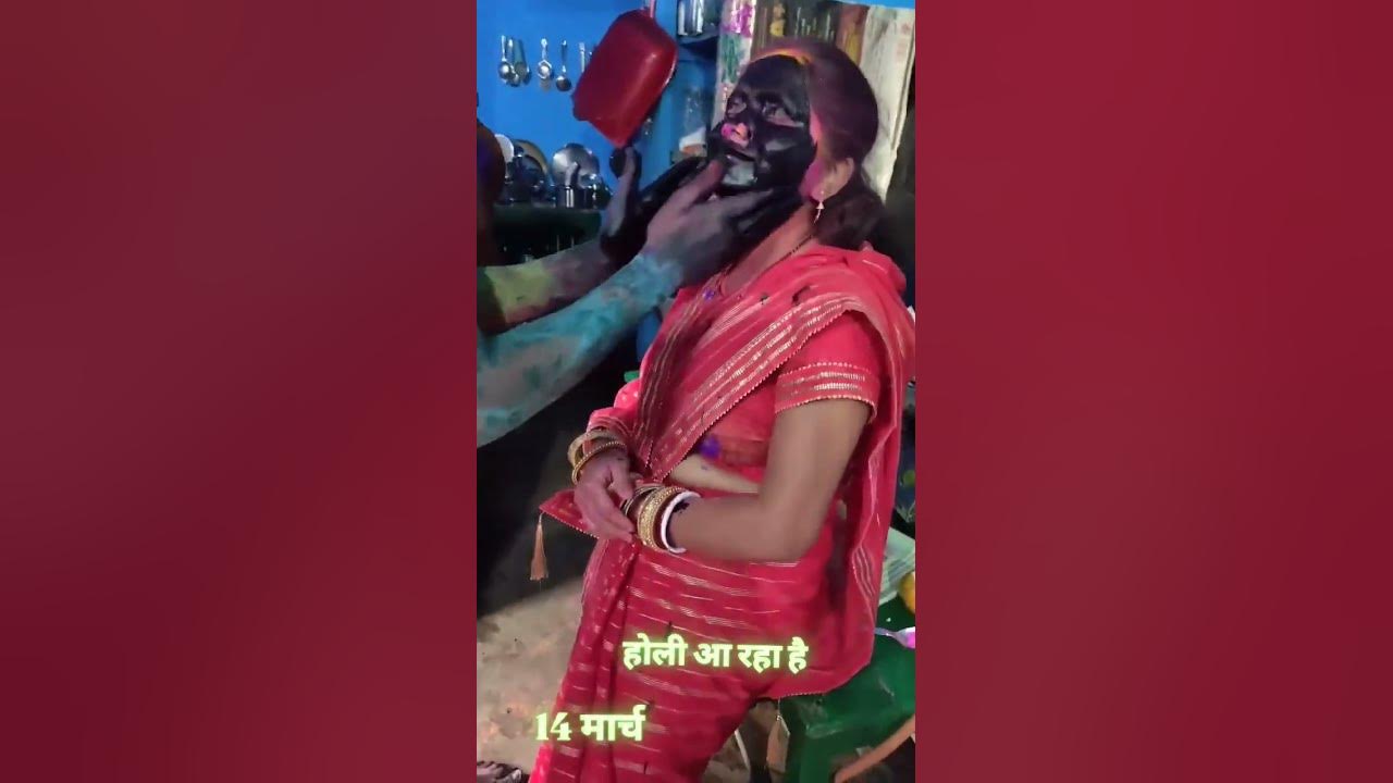 bhabhi playing holi