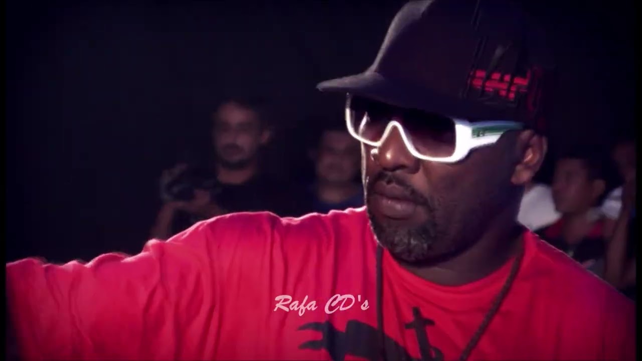 DVD MR. CATRA NA AMAZONIA E SUPER POP 3D O ÁGUIA DE FOGO NA CIDADE FOLIA 