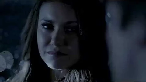 Como o Damon morre?