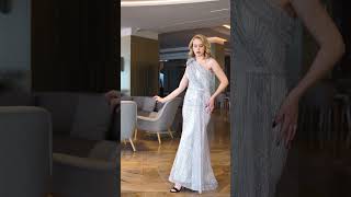 Gri Tek Omuz Pul Detaylı Abiye Elbise