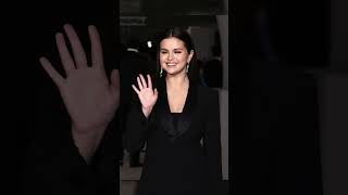 Selena In Black Outfit