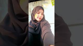 Bodybuilder Hijab Girl