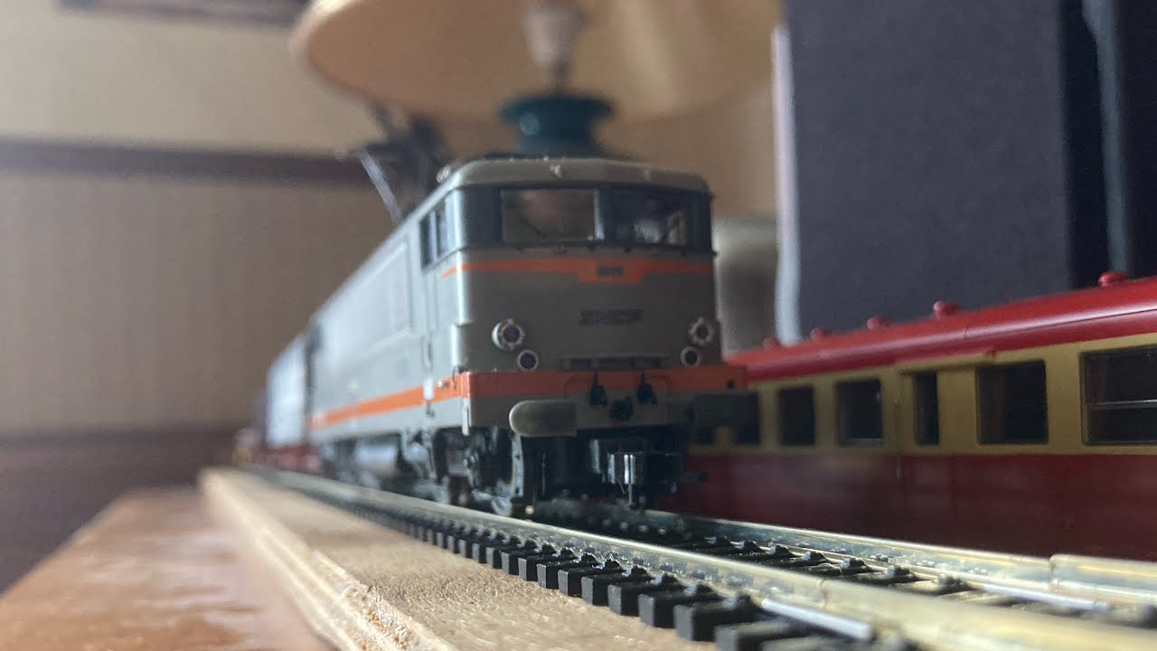 Locomotive Roco BB-25175 SNCF – Livrée Béton – HO – Neuve En Boîte