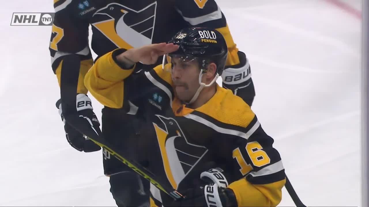 Jaromir Jagr appreciated Jason Zucker's salute on Reverse Retro night, but  not his shot's power