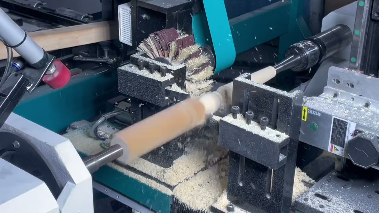 4 Axis CNC Wood Lathe With Automatic Feeder