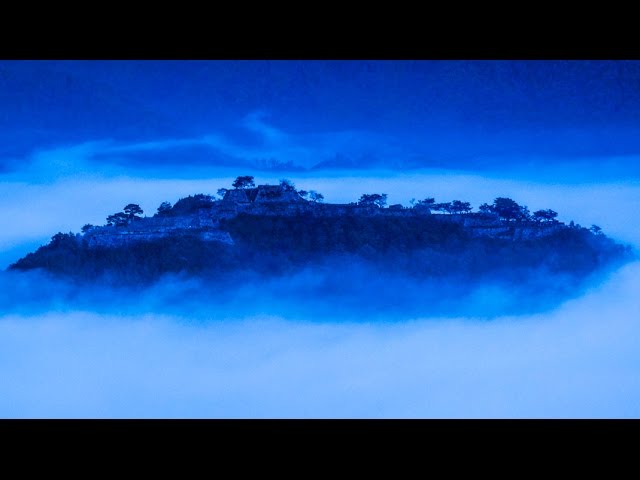天空の城 竹田城跡の雲海 空撮 Youtube