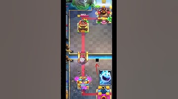 Defending 9 elixir with 3💪#shorts