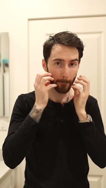 Filling a PATCHY BEARD #beardcare #beardcolor #beardstyle #patchybeard #mensgrooming #beard