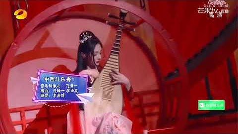 Màn solo giữa nhạc cụ dân tộc và nhạc cụ hiên đại ..... Đỉnh cao của âm nhạc ....